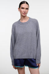 SERRANO CASHMERE RELAXED CREW | ASH