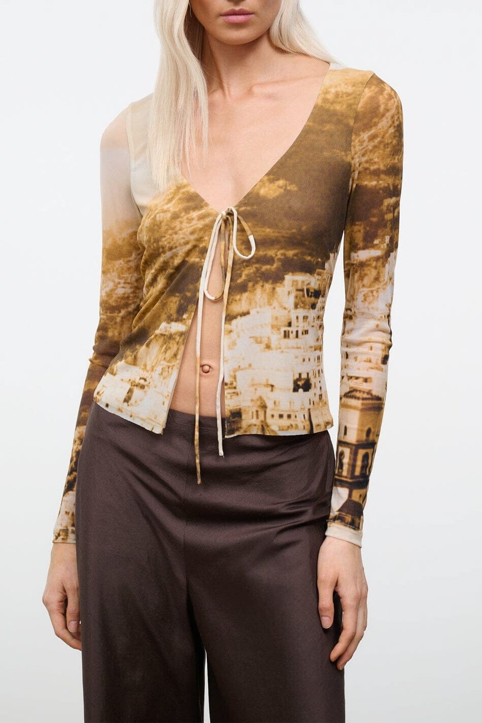 AVANI TOP | CLIFFSIDE
