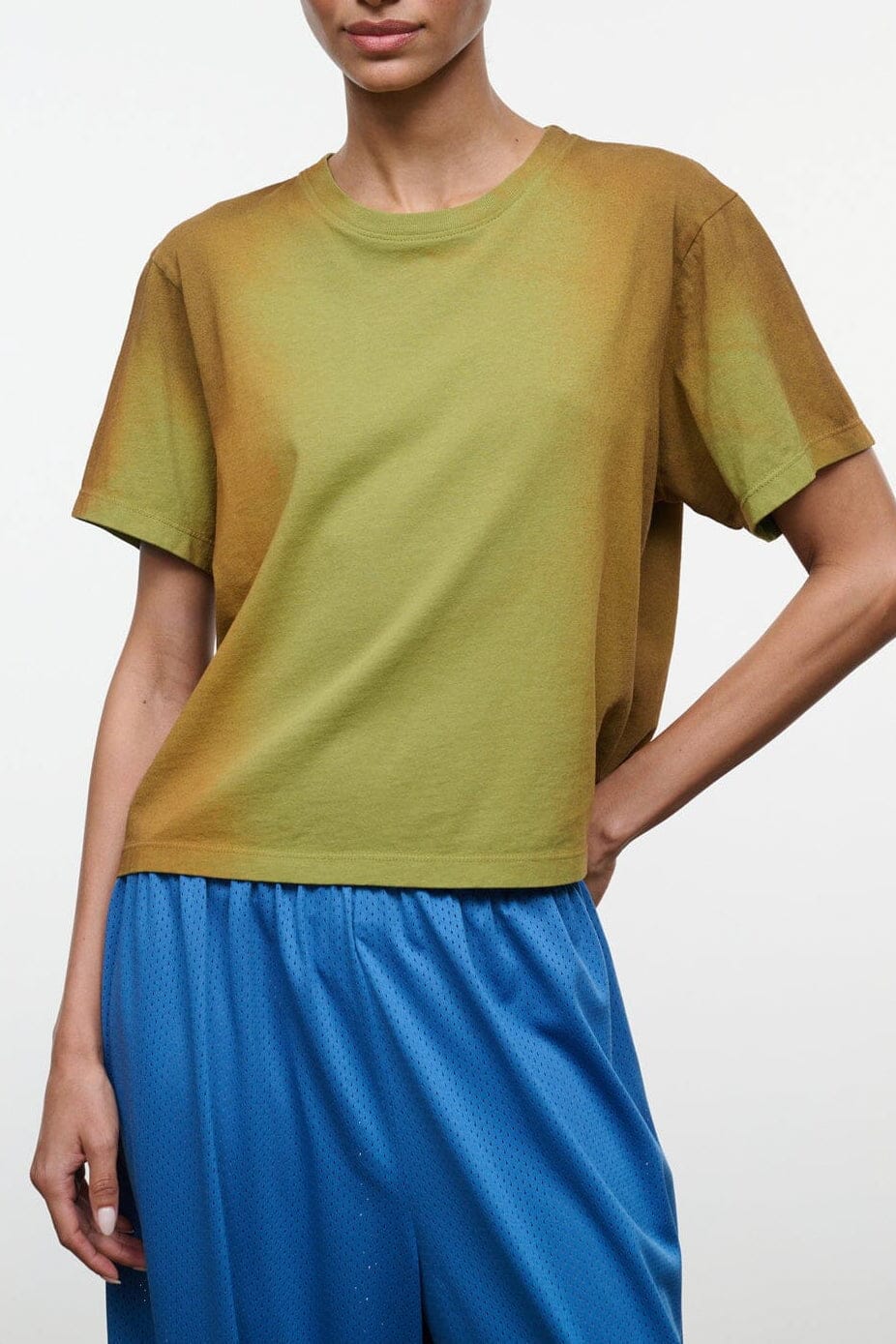 FORM TEE | FADED MOSS